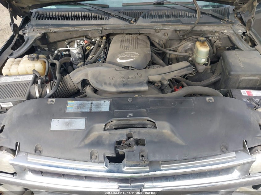 2002 Chevrolet Tahoe Ls VIN: 1GNEC13T92R165091 Lot: 43661114