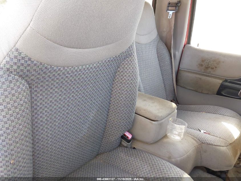 1998 Ford Ranger Splash/Xl/Xlt VIN: 1FTYR10C9WUB70500 Lot: 43661127