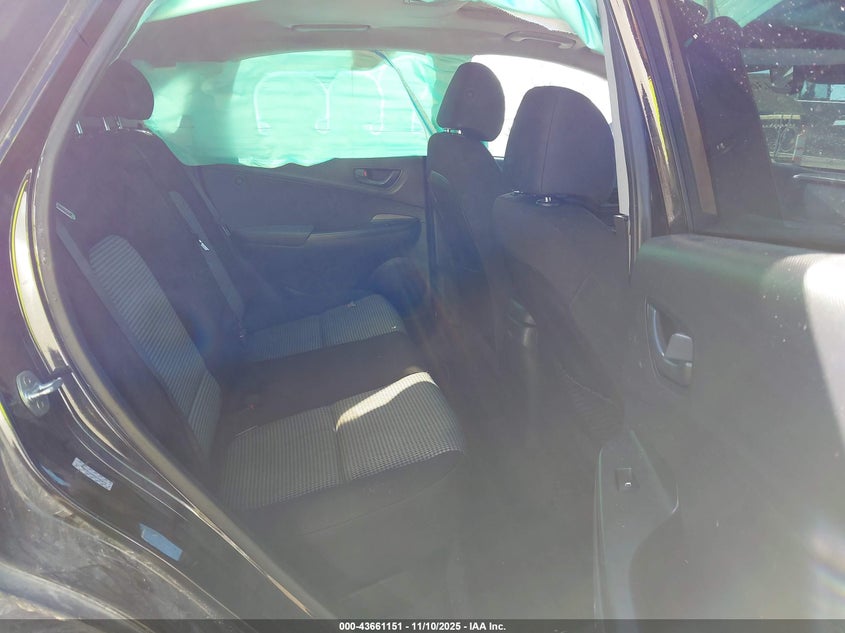 2021 Hyundai Kona Sel Plus VIN: KM8K6CAA4MU746073 Lot: 43661151