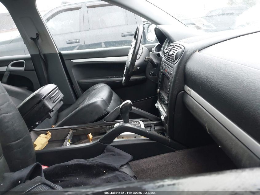 WP1AB29P04LA68831 2004 PORSCHE CAYENNE photo no. 5