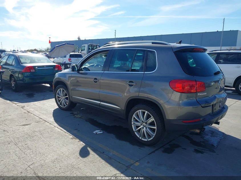 WVGBV7AX3DW004699 2013 VOLKSWAGEN TIGUAN photo no. 3