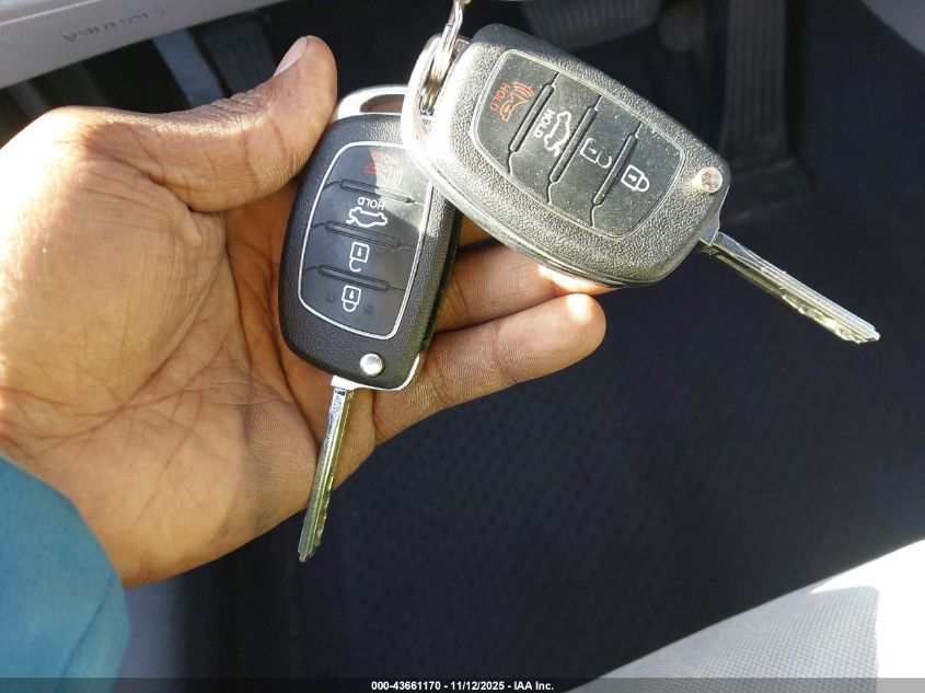 2016 Hyundai Sonata Limited/Sport VIN: 5NPE34AF0GH67291 Lot: 43661170