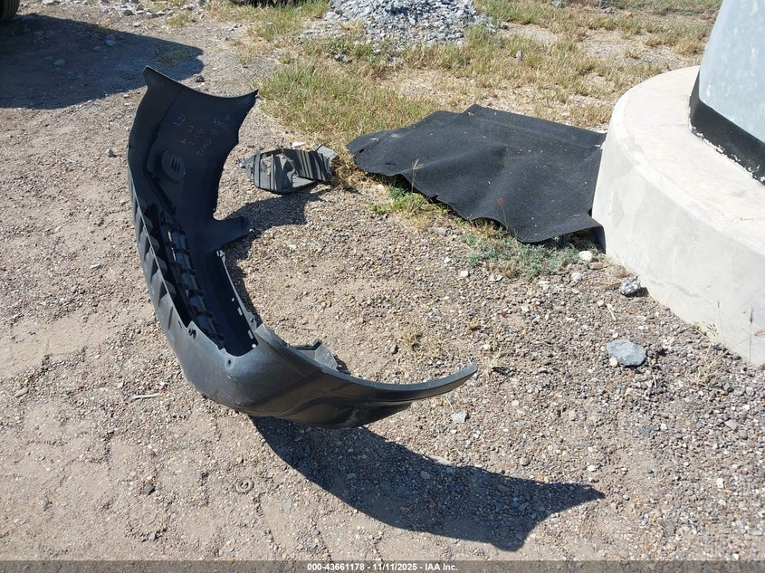 2005 Honda Cr-V Lx VIN: JHLRD68585C019676 Lot: 43661178