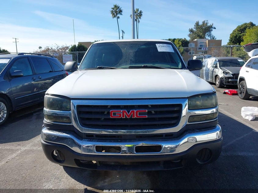 2000 GMC Sierra 1500 Sle VIN: 1GTEC14V3YZ303595 Lot: 43661206