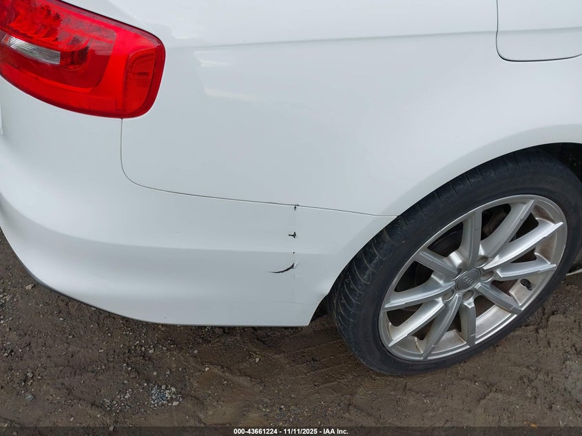 2016 AUDI A4 2.0T PREMIUM WAUBFAFL5GA003668