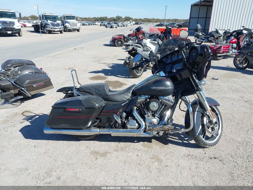2014 Harley-Davidson Flhxs Street Glide Special VIN: 1HD1KRM1XEB674334 Lot: 43661226