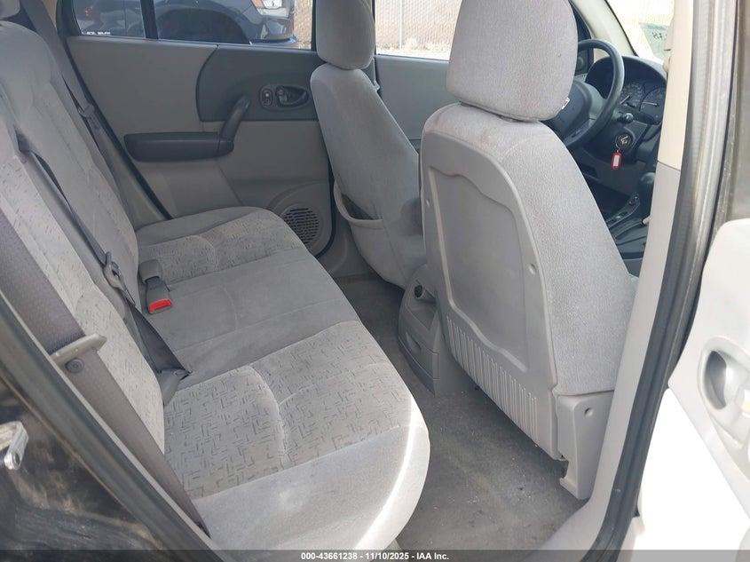 2002 Saturn Vue V6 VIN: 5GZCZ63B12S827157 Lot: 43661238