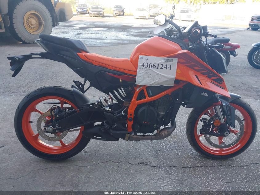 2024 Ktm 390 Duke VIN: MD2JPJ40XRN264515 Lot: 43661244