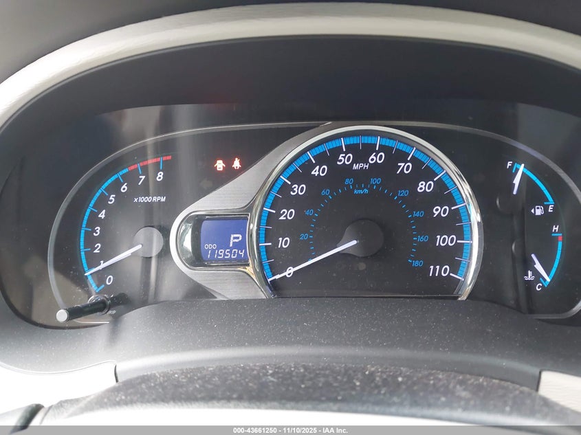 5TDYK3DCXES436166 2014 TOYOTA SIENNA photo no. 7