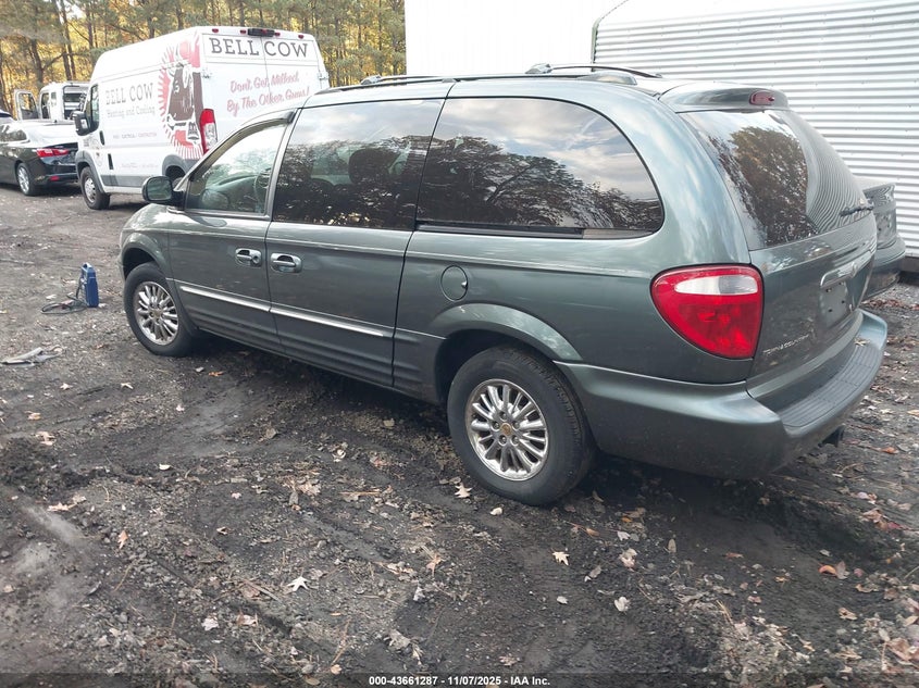 2C8GP64L02R561338 2002 CHRYSLER TOWN & COUNTRY photo no. 3