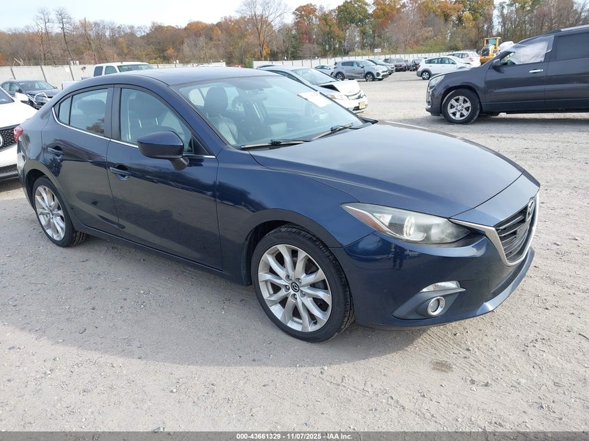 MAZDA 3 S TOURING