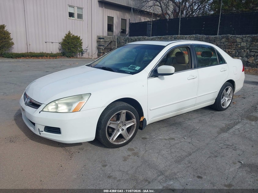 1HGCM66537A027805 2007 HONDA ACCORD photo no. 2