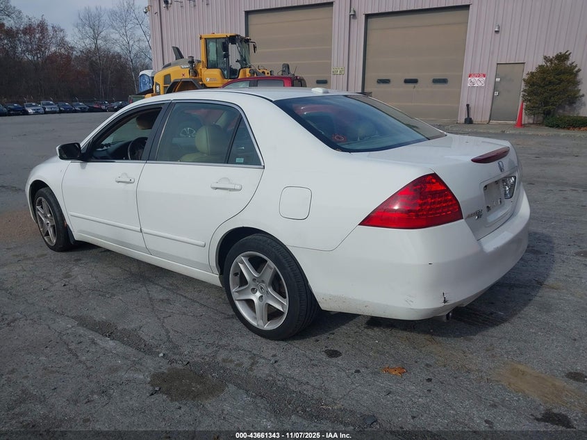 1HGCM66537A027805 2007 HONDA ACCORD photo no. 3