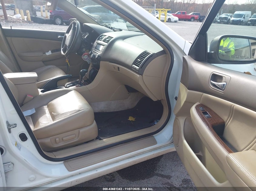 1HGCM66537A027805 2007 HONDA ACCORD photo no. 5