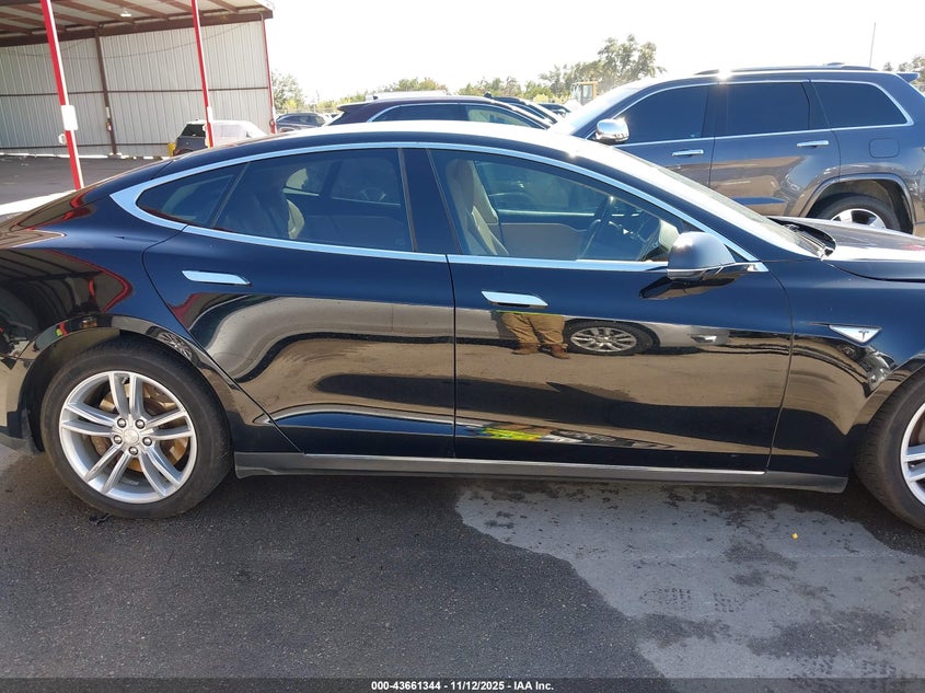 2014 Tesla Model S P85 VIN: 5YJSA1H11EFP30503 Lot: 43661344