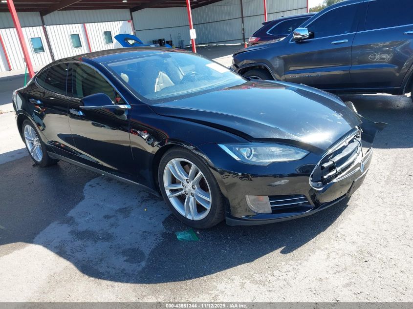 TESLA MODEL S P85