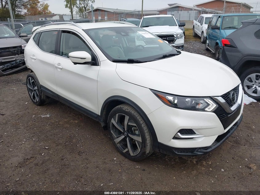 NISSAN ROGUE SPORT SL FWD XTRONIC CVT