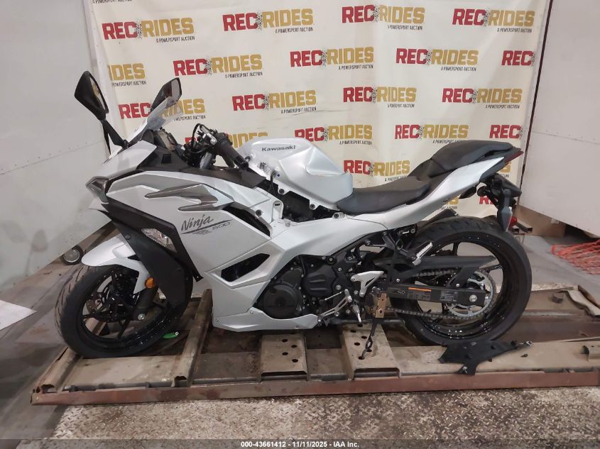 2025 Kawasaki Ex500 VIN: ML5EXGG13SDA59660 Lot: 43661412