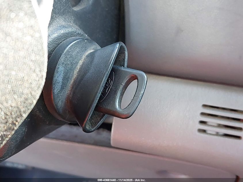 2003 Ford F-250 Xl/Xlt VIN: 1FTNF21L63EB48475 Lot: 43661448