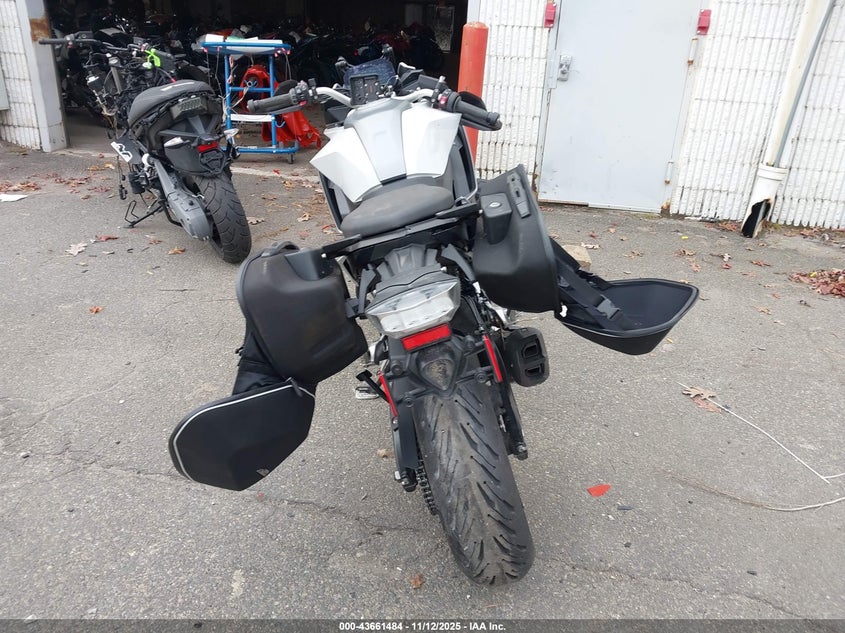 2021 BMW F 900 Xr VIN: WB10K2305M6D55380 Lot: 43661484