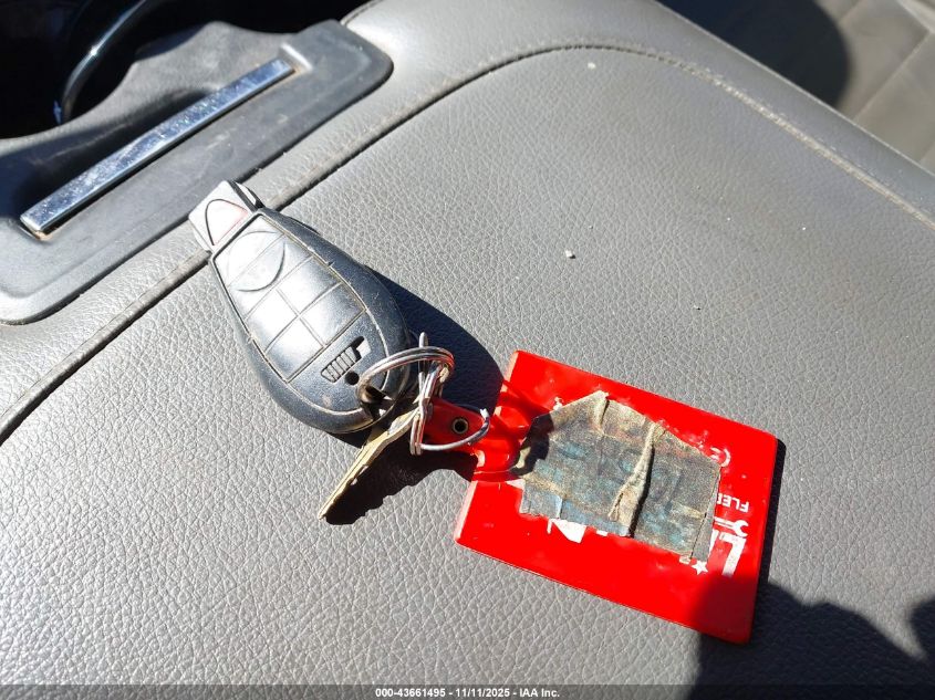 2014 Ram 5500 Chassis Tradesman/Slt/Laramie VIN: 3C7WRNFL2EG323695 Lot: 43661495