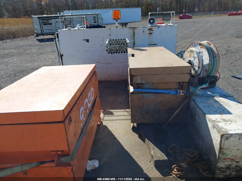 2014 Ram 5500 Chassis Tradesman/Slt/Laramie VIN: 3C7WRNFL2EG323695 Lot: 43661495