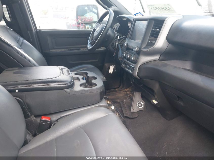 2024 Ram 3500 Tradesman 4X2 8' Box VIN: 3C63RPGL7RG364461 Lot: 43661522