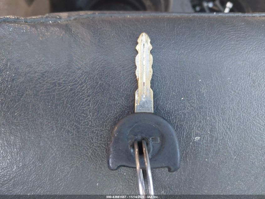 2004 GMC Sierra 2500Hd Work Truck VIN: 1GTHK24U74E327543 Lot: 43661557