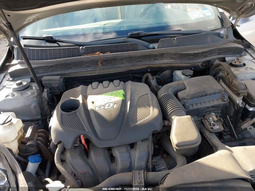KNAGN4A77B5160091 2011 KIA OPTIMA photo no. 10