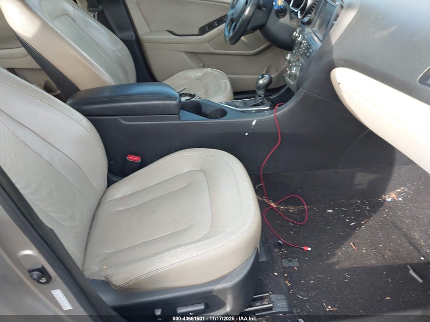 KNAGN4A77B5160091 2011 KIA OPTIMA photo no. 5