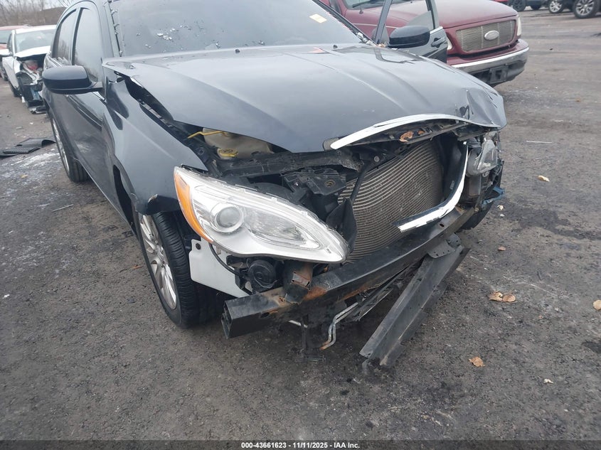 2014 Chrysler 200 Lx VIN: 1C3CCBAB6EN122490 Lot: 43661623