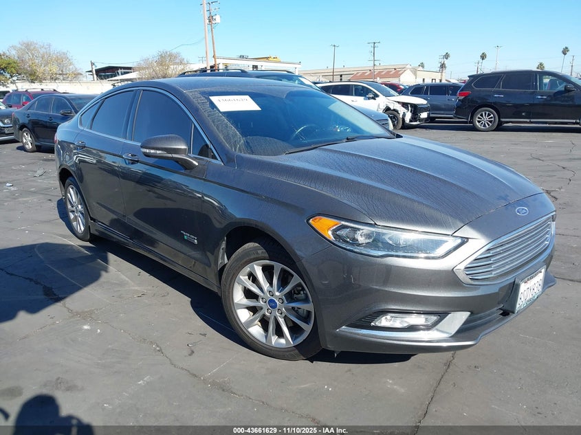 FORD FUSION SE LUXURY