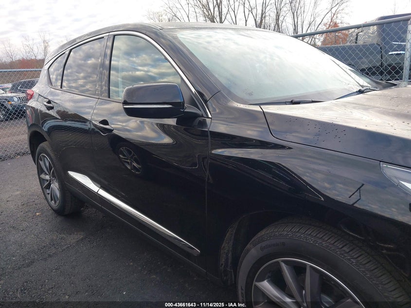 2024 Acura Rdx Technology Package VIN: 5J8TC2H52RL038858 Lot: 43661643