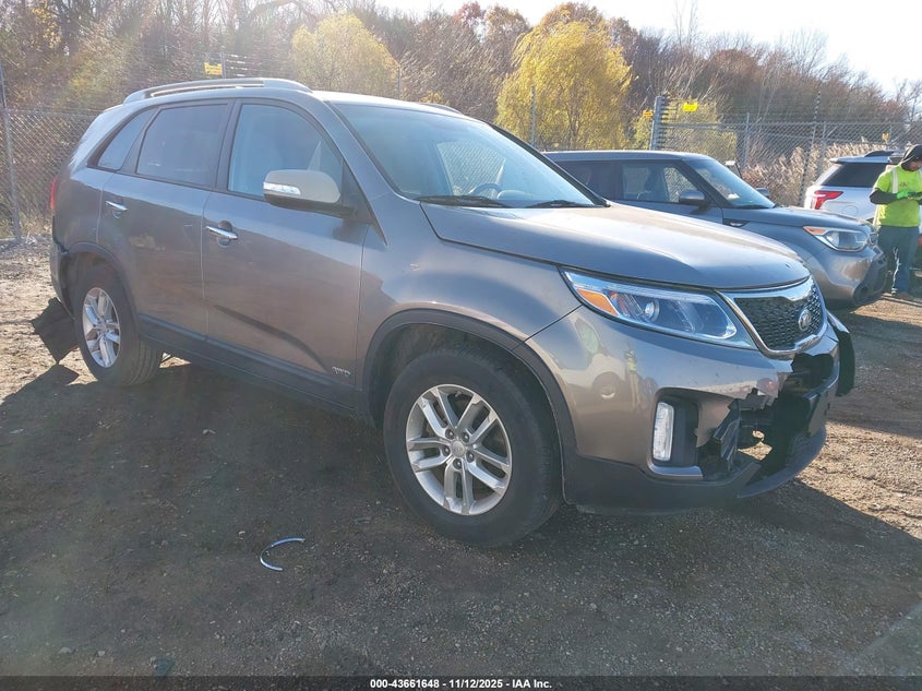 KIA SORENTO LX