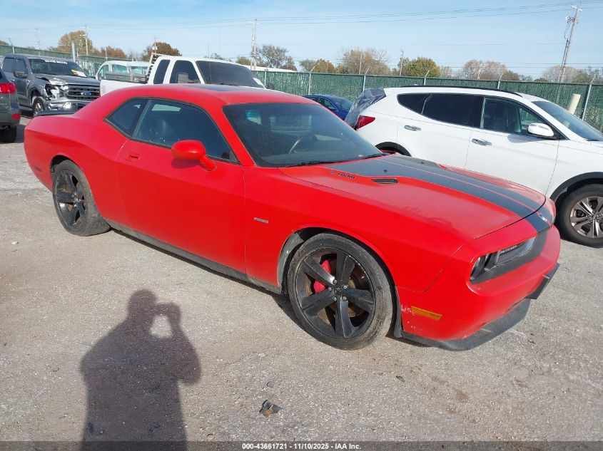 DODGE CHALLENGER SRT8