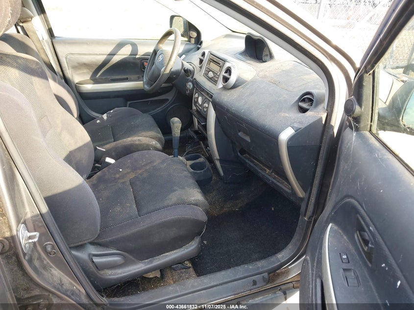 2004 Scion Xa VIN: JTKKT624940075037 Lot: 43661832