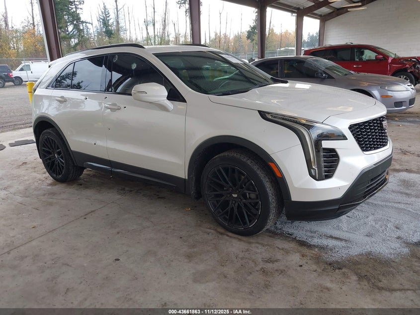 CADILLAC XT4 AWD SPORT