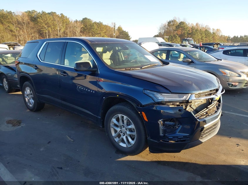 CHEVROLET TRAVERSE FWD LS