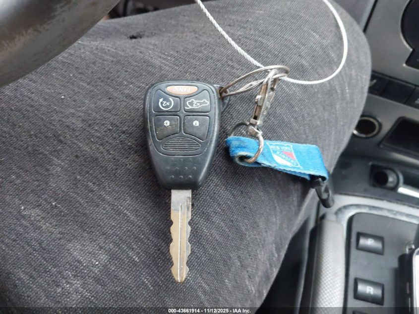 2007 Jeep Grand Cherokee Laredo VIN: 1J8GR48K27C517979 Lot: 43661914