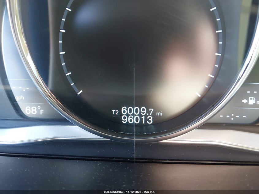 2015 Volvo Xc60 T5 Platinum VIN: YV4612RM5F2729260 Lot: 43661960