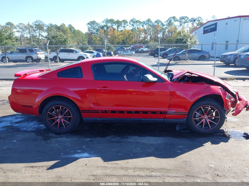 2006 Ford Mustang V6 VIN: 1ZVFT80N165250724 Lot: 43662006
