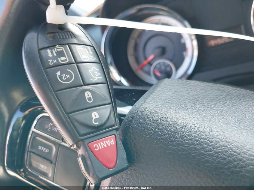 2018 Dodge Grand Caravan Sxt VIN: 2C4RDGCGXJR151139 Lot: 43662065