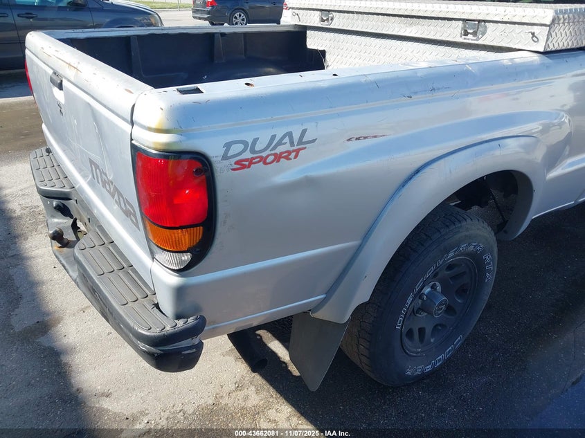 2002 Mazda B3000 Ds VIN: 4F4YR16U22TM16164 Lot: 43662081