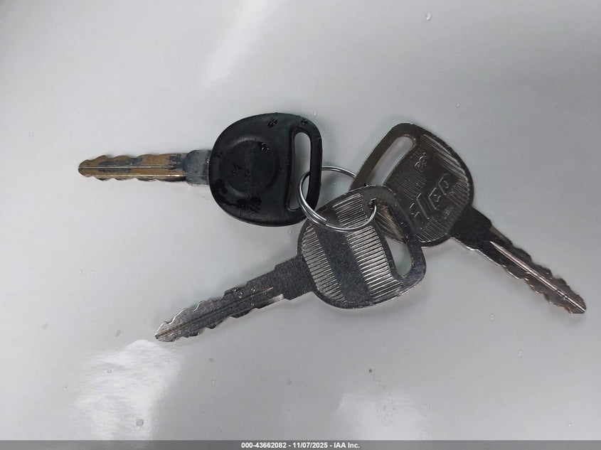 2007 Chevrolet Express Work Van VIN: 1GCFG15X971104203 Lot: 43662082