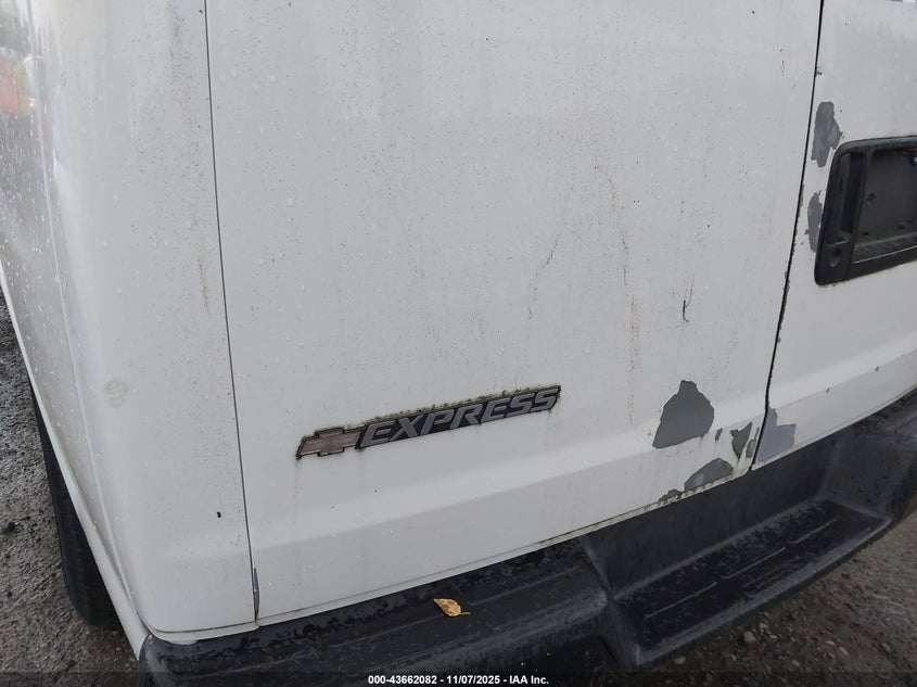 2007 Chevrolet Express Work Van VIN: 1GCFG15X971104203 Lot: 43662082