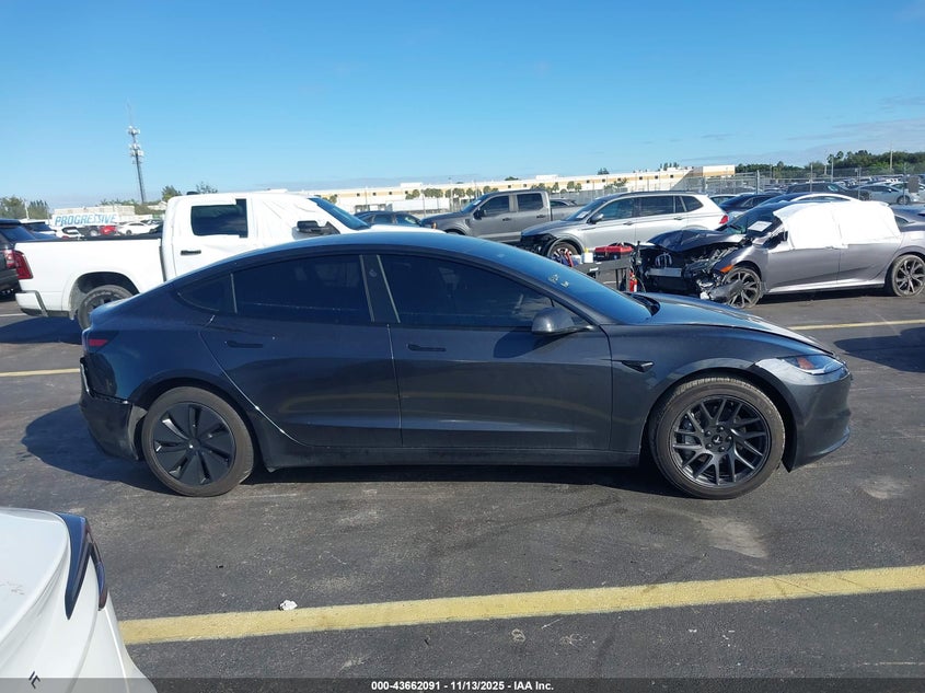 2025 Tesla Model 3 Long Range Rear-Wheel Drive/Standard VIN: 5YJ3E1EA6SF002751 Lot: 43662091