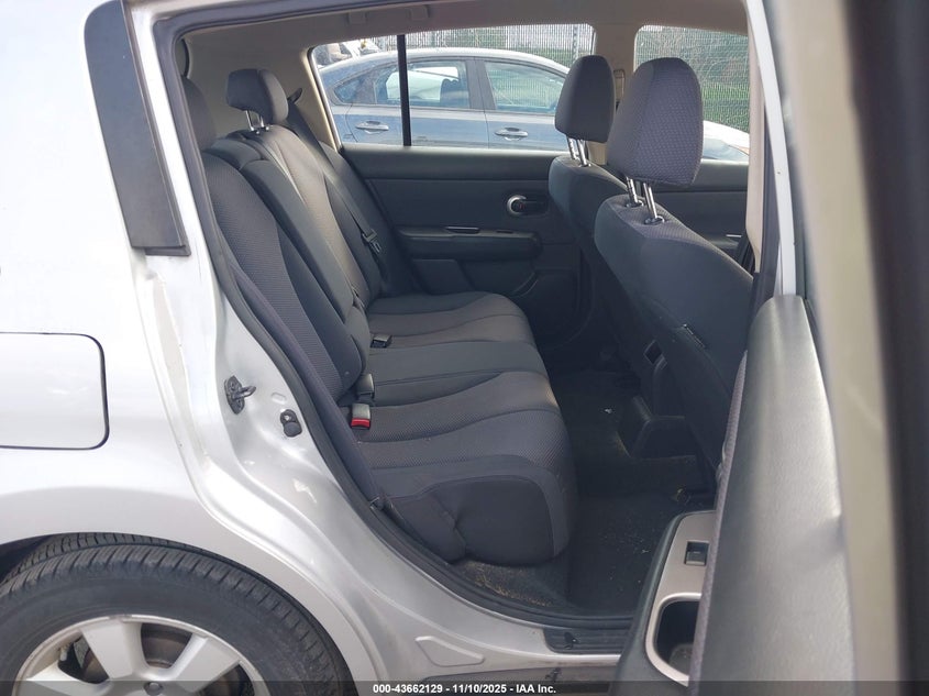 2009 Nissan Versa 1.8Sl VIN: 3N1BC13E69L354878 Lot: 43662129