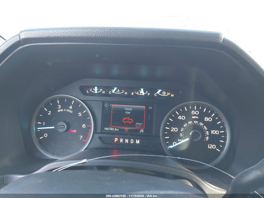 VIN 1FTFX1C49LKD35583 2020 FORD F-150 XLT