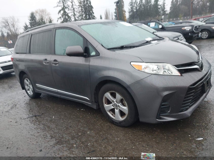 2019 TOYOTA SIENNA LE 8 PASSENGER - 5TDKZ3DC9KS018629