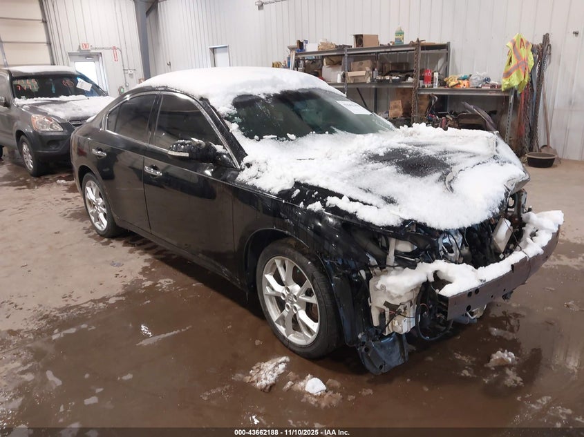 NISSAN MAXIMA 3.5 SV